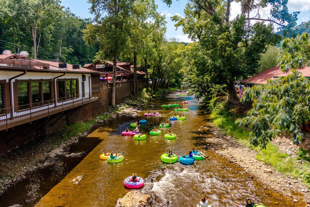 Riverside Trout Cottage ヘレン エクステリア 写真